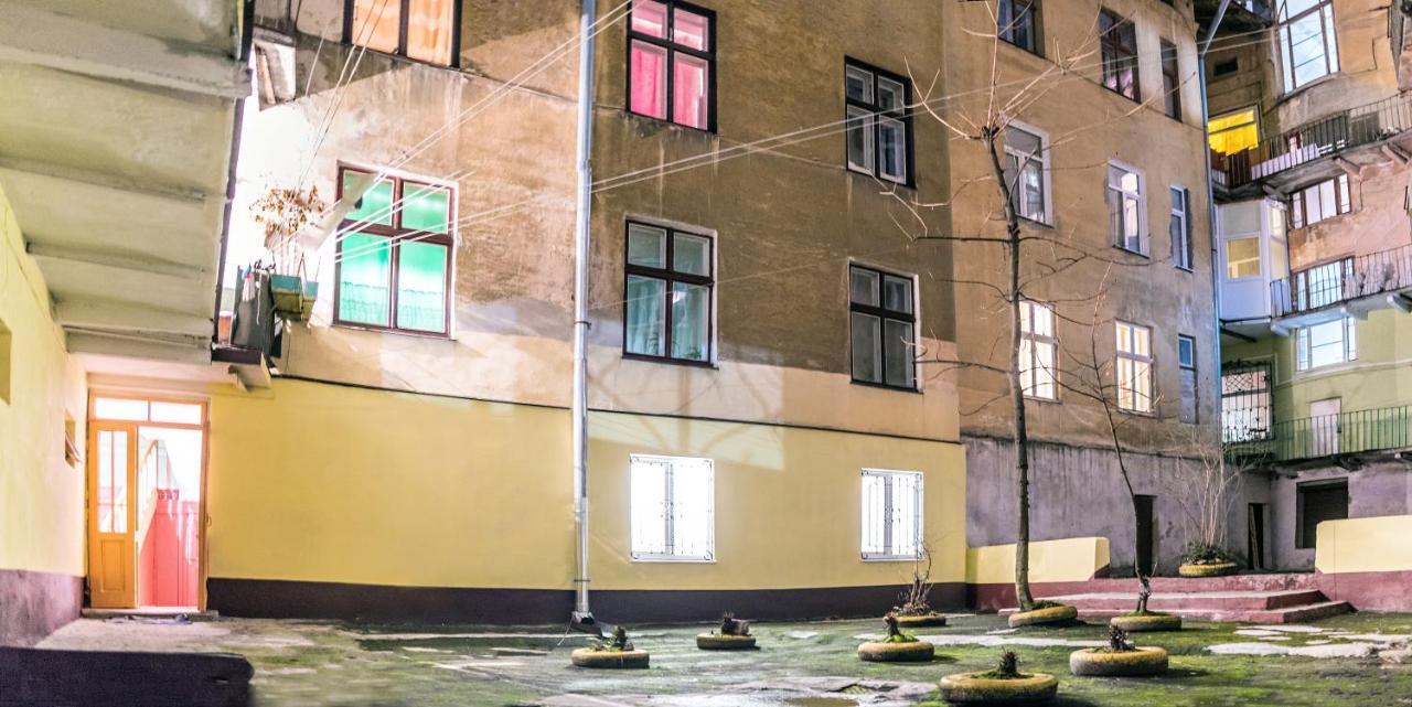Joy Box Apartments Lviv Kültér fotó